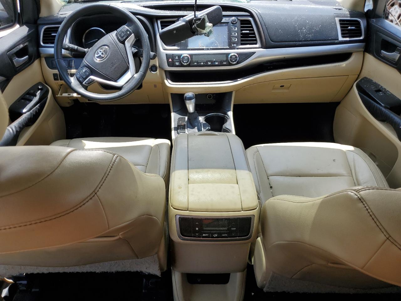 5TDKKRFHXES022614 2014 Toyota Highlander Xle