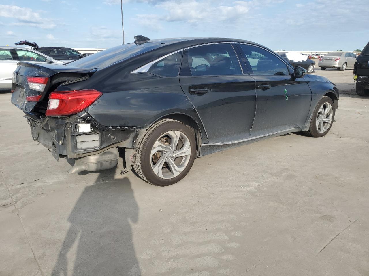 1HGCV1F56KA091622 2019 Honda Accord Exl