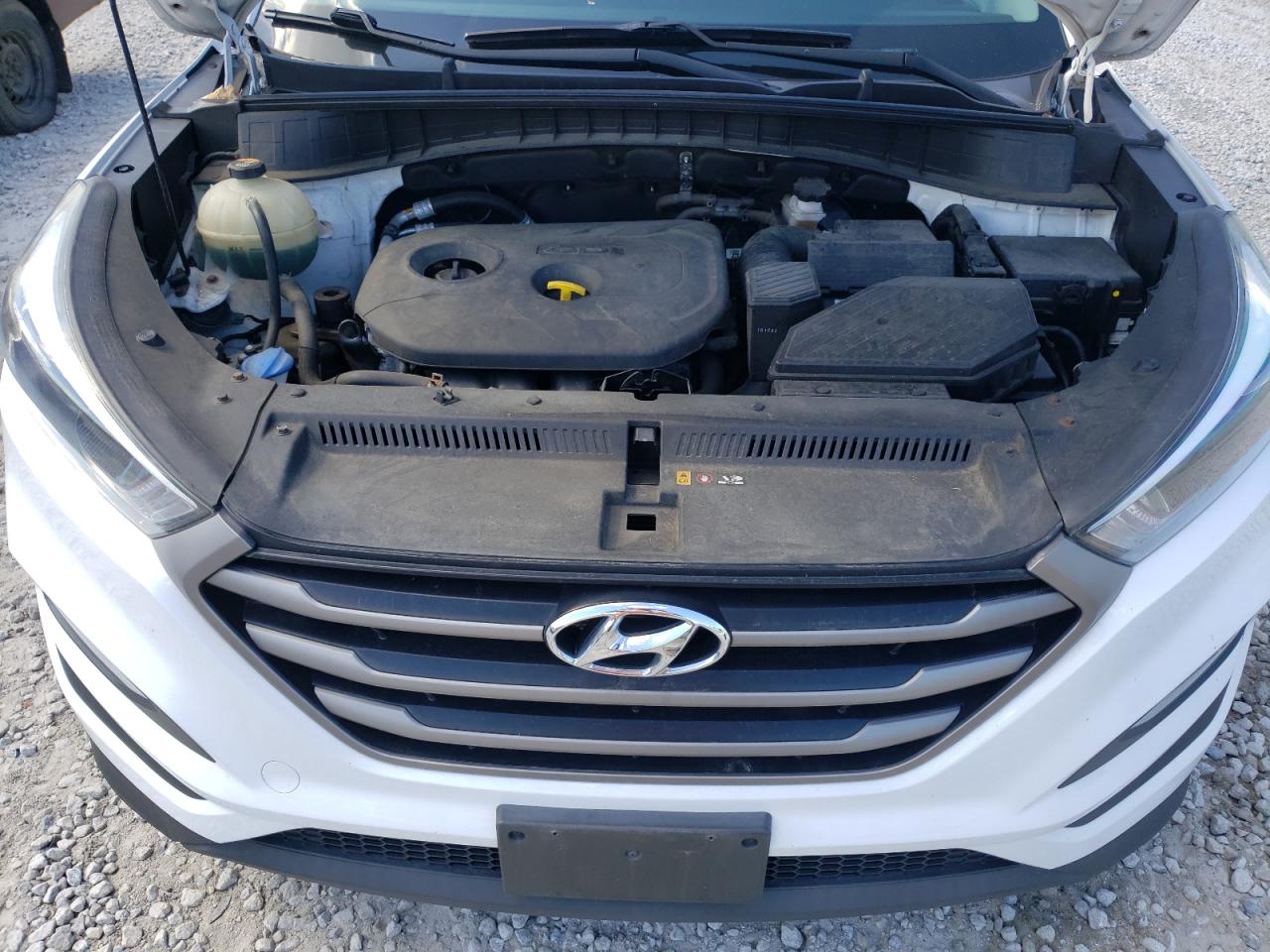 KM8J3CA40GU110950 2016 Hyundai Tucson Limited