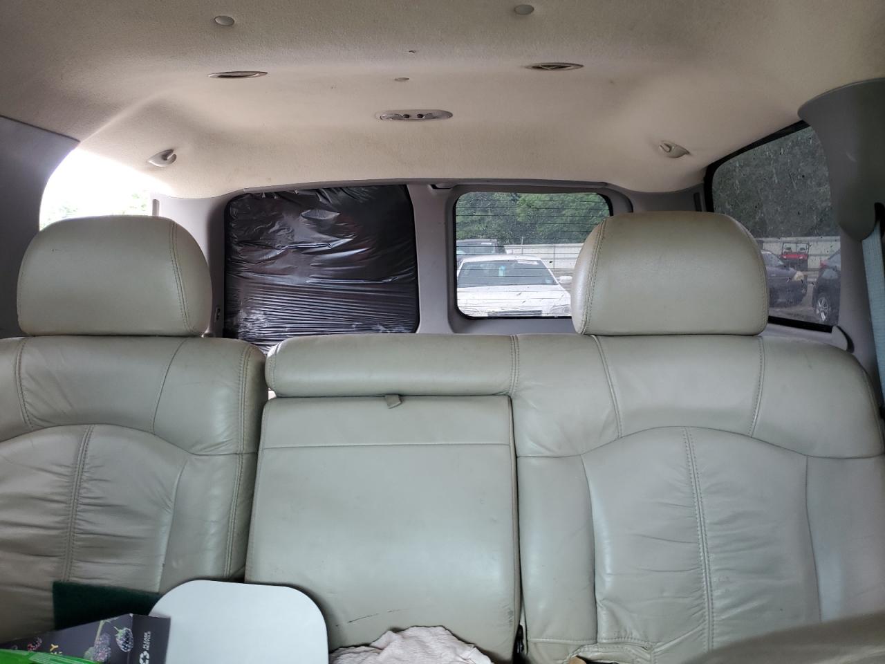 1GNEC13Z52R290724 2002 Chevrolet Tahoe C1500