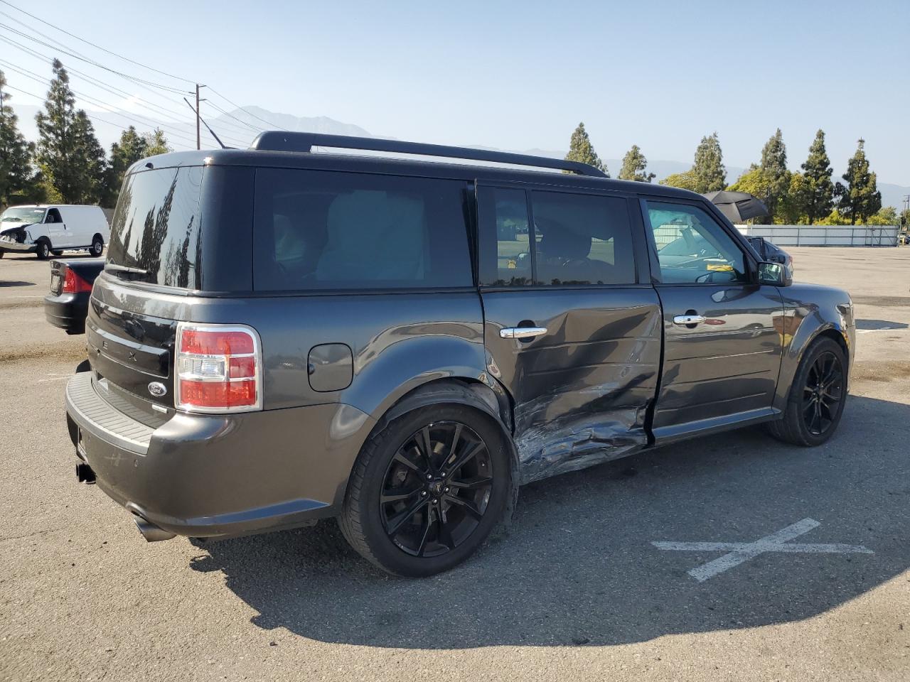 2018 Ford Flex Limited vin: 2FMHK6DT7JBA20472