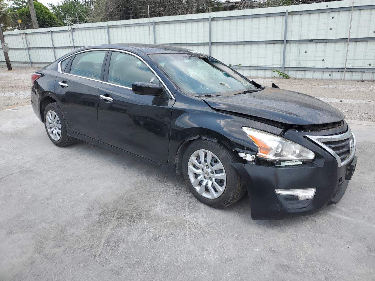 1N4AL3AP7EN369012 2014 Nissan Altima 2.5