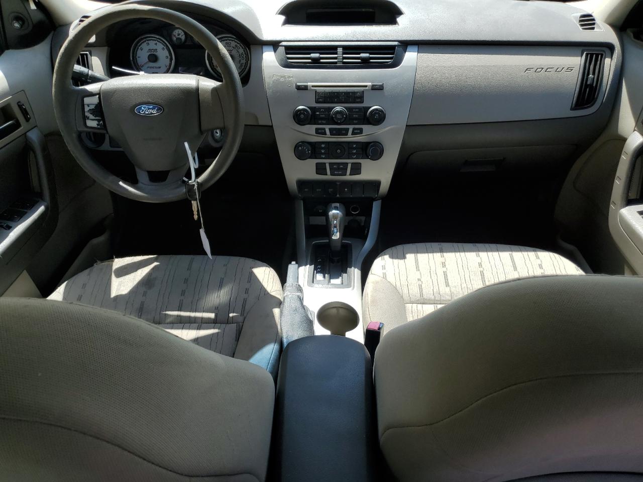 1FAHP3FN2BW204310 2011 Ford Focus Se