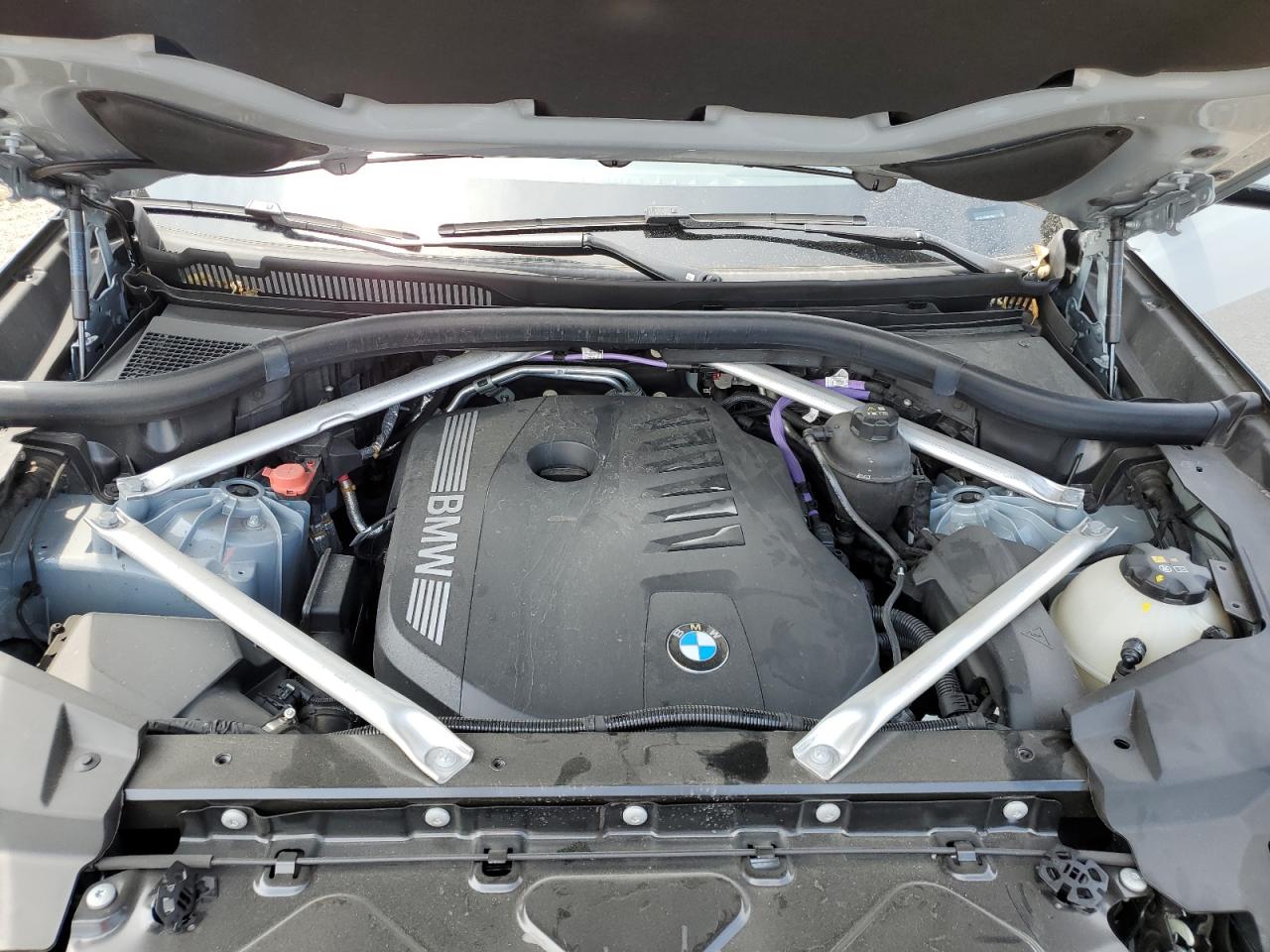 5UX13EU02R9U08011 2024 BMW X5 Sdrive 40I