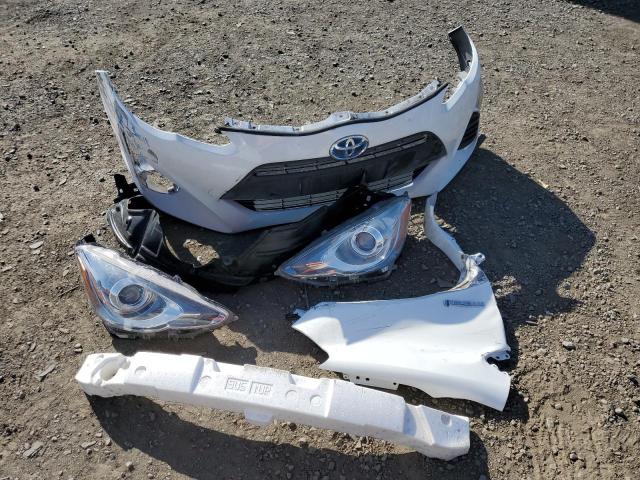 2016 Toyota Prius C VIN: JTDKDTB32G1135202 Lot: 56538214