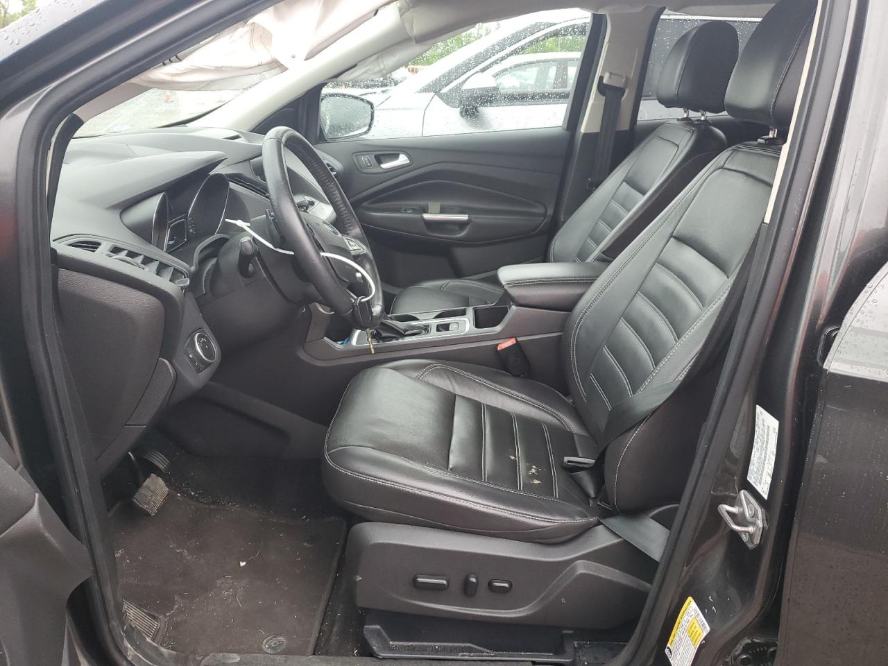 1FMCU0GD3HUA48831 2017 Ford Escape Se