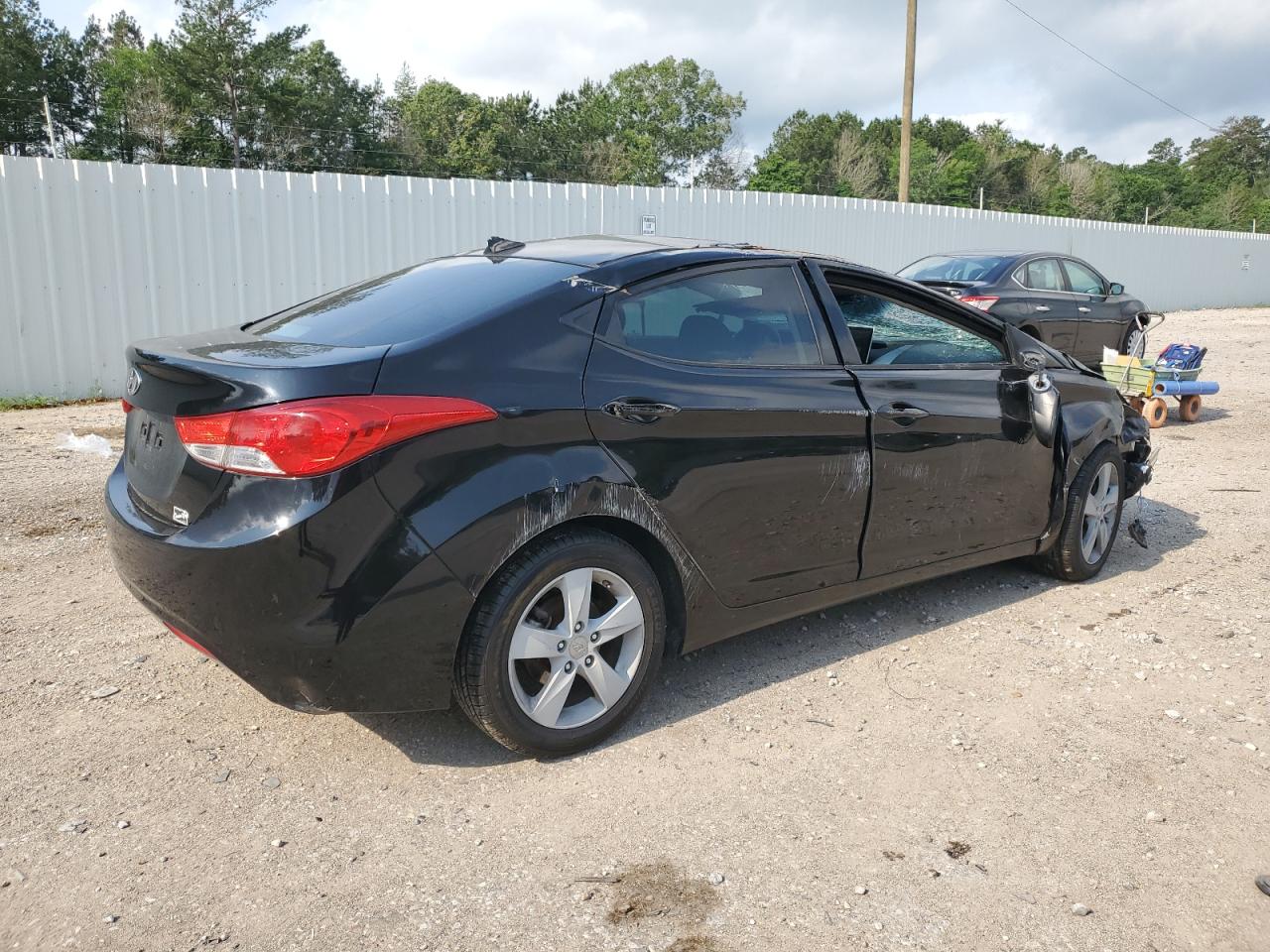 KMHDH4AE1DU664524 2013 Hyundai Elantra Gls