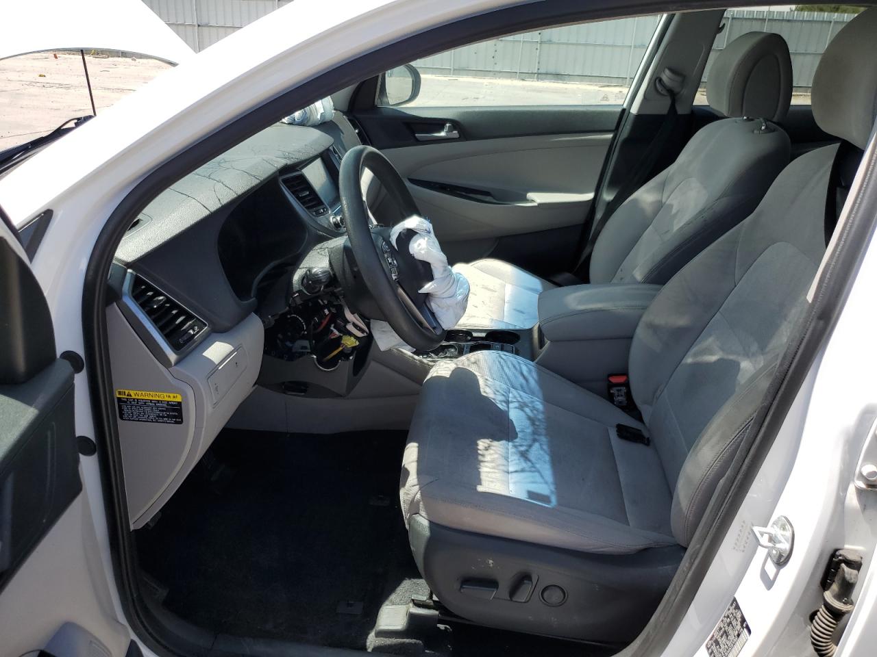 KM8J3CA49JU670960 2018 Hyundai Tucson Sel