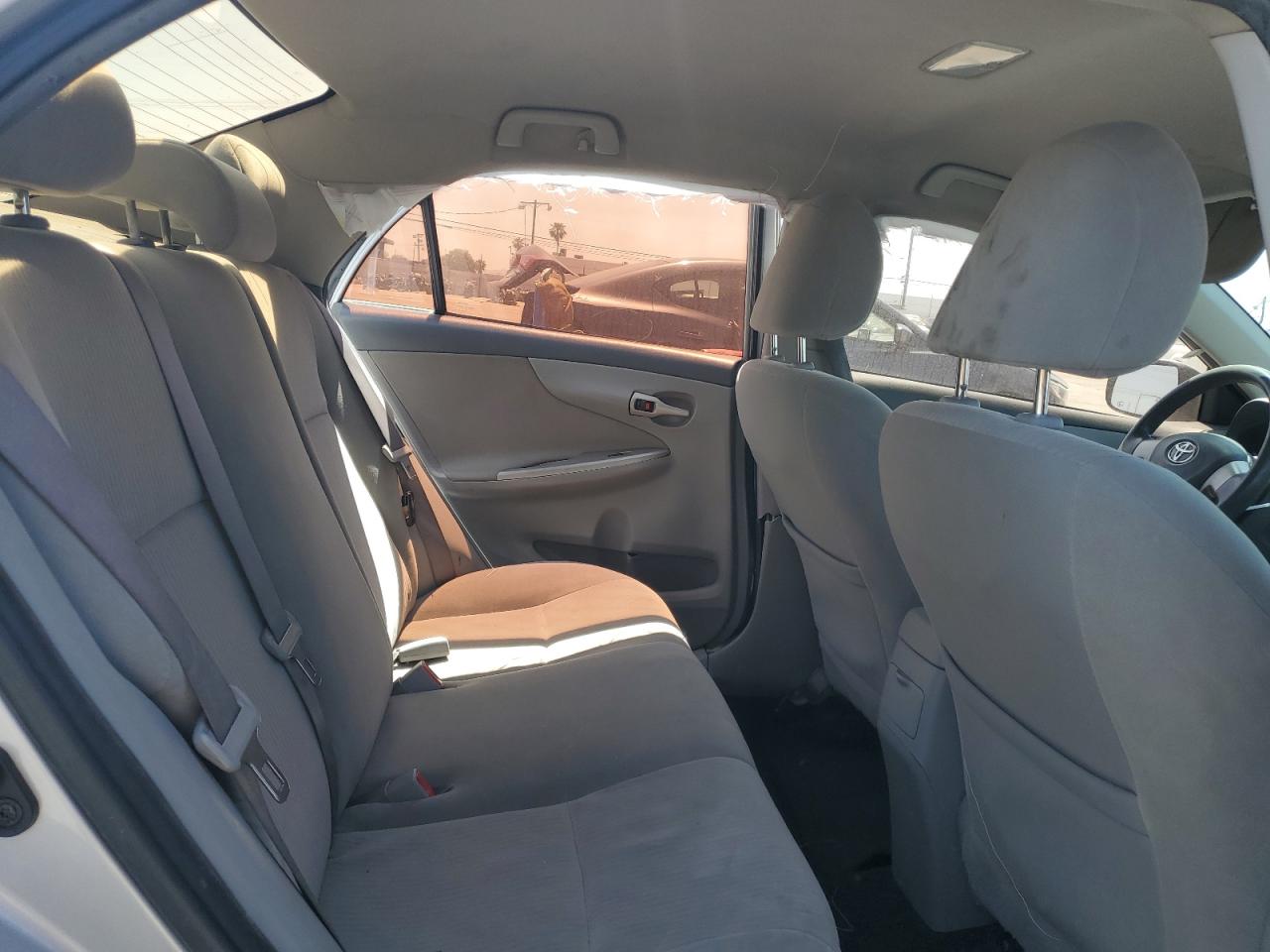 1NXBU4EE5AZ231071 2010 Toyota Corolla Base