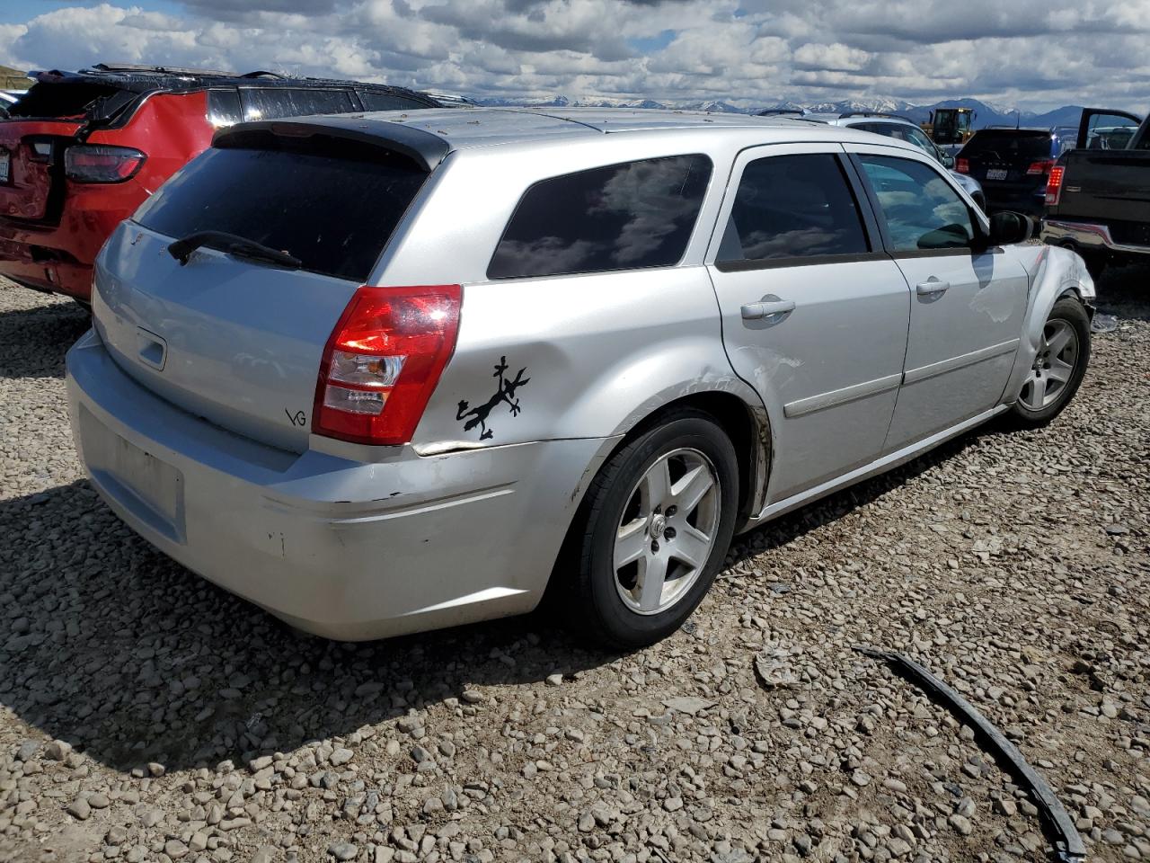 2D8FV48V15H571066 2005 Dodge Magnum Sxt