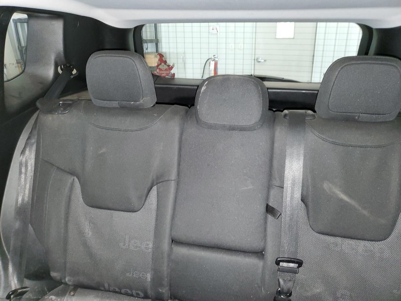 ZACCJABT8FPB91242 2015 Jeep Renegade Latitude