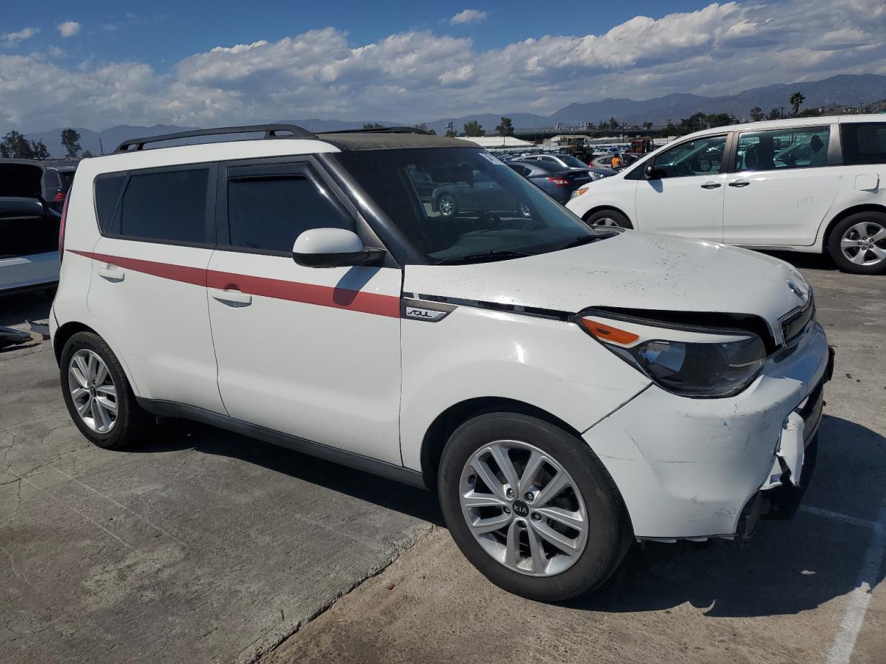 KNDJN2A20F7798226 2015 Kia Soul