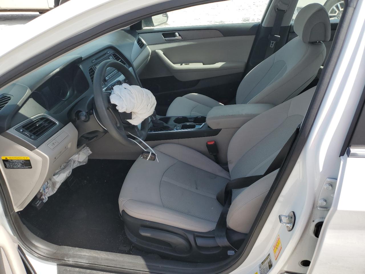 5NPE24AFXGH387311 2016 Hyundai Sonata Se