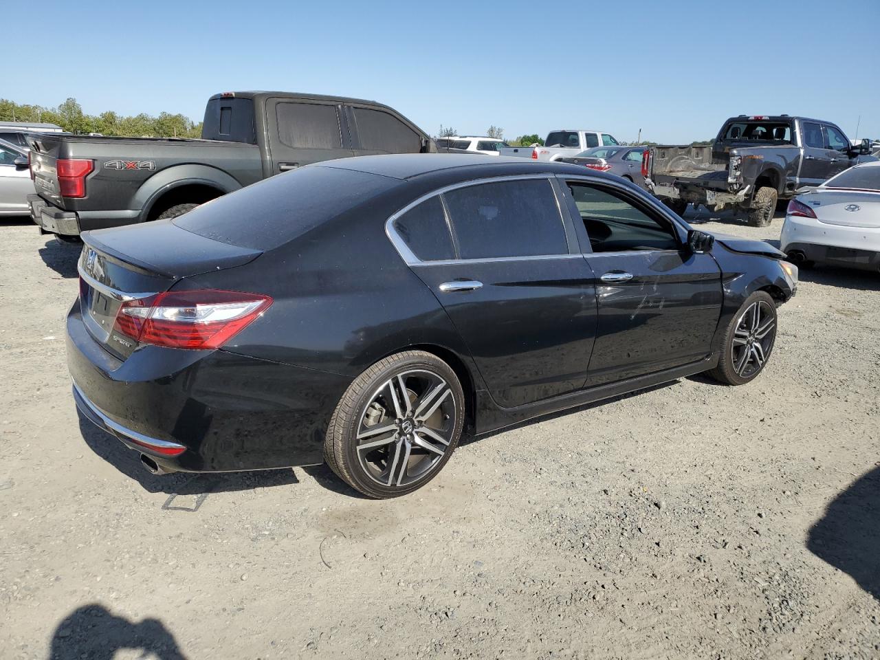 1HGCR2F53HA265763 2017 Honda Accord Sport