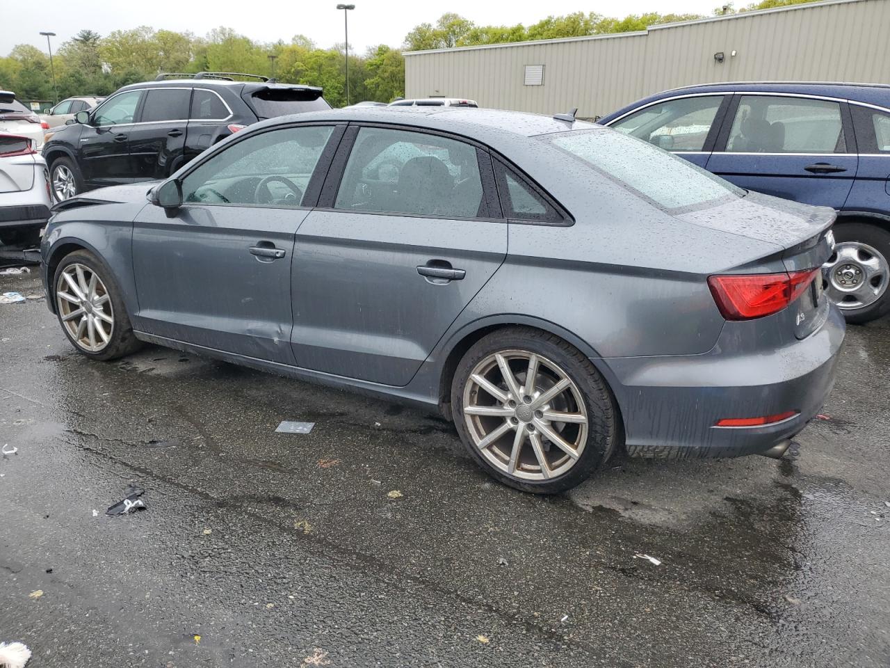 WAUBFGFFXF1057351 2015 Audi A3 Premium