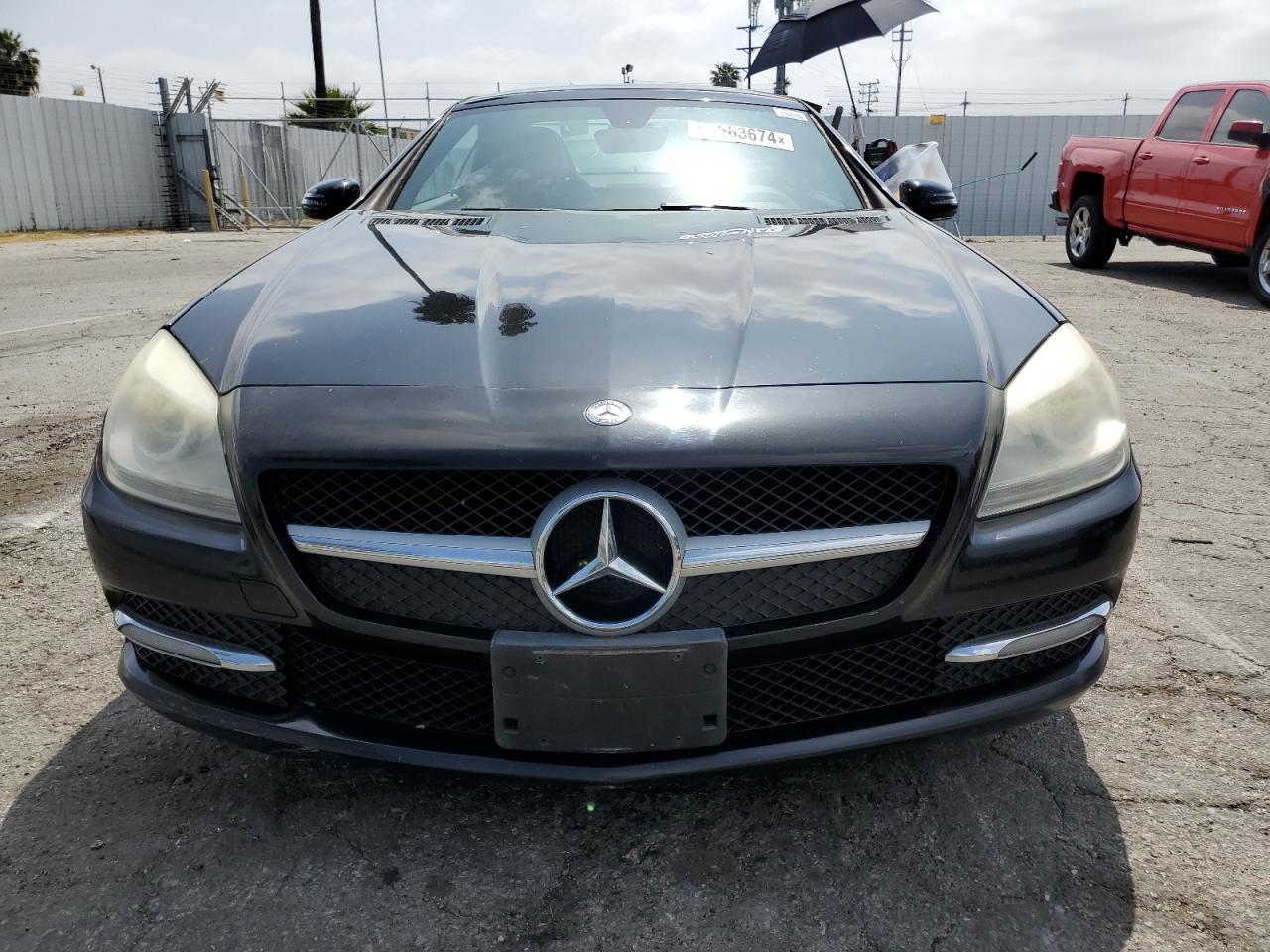 WDDPK4HA1CF037577 2012 Mercedes-Benz Slk 250