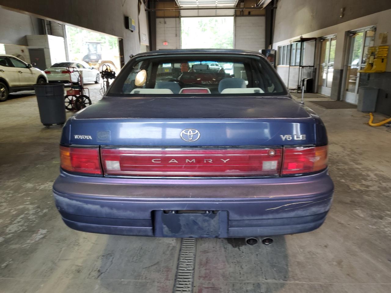 4T1GK12E1RU851779 1994 Toyota Camry Le