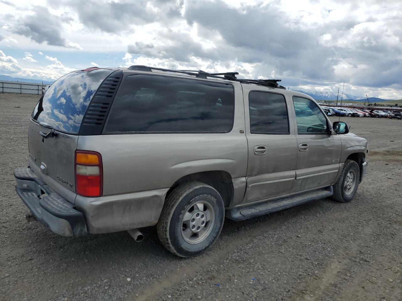 3GNFK16T4YG181761 2000 Chevrolet Suburban K1500