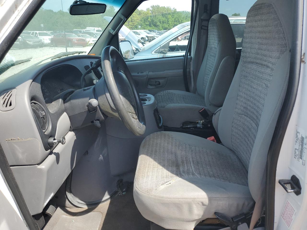 1FBSS31L82HA53440 2002 Ford Econoline E350 Super Duty Wagon