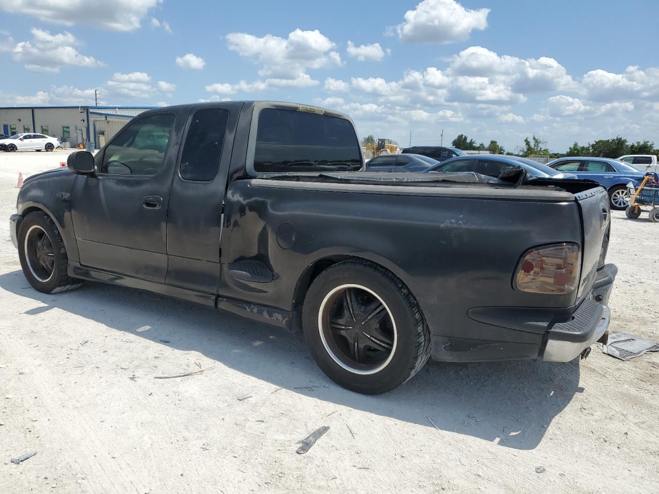 2FTRX07W9YCA87009 2000 Ford F150