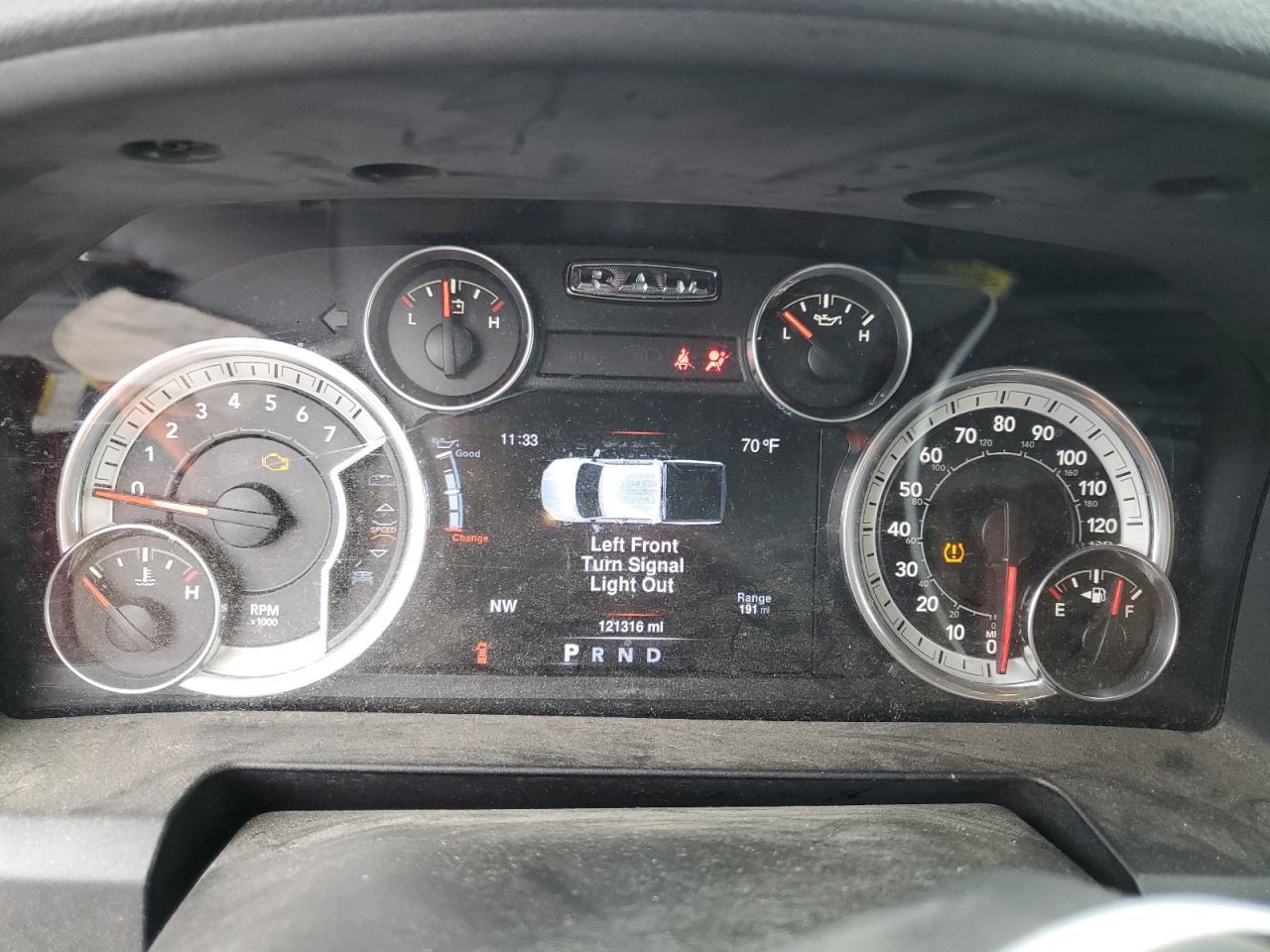 3C6RR7LT4GG184335 2016 Ram 1500 Slt