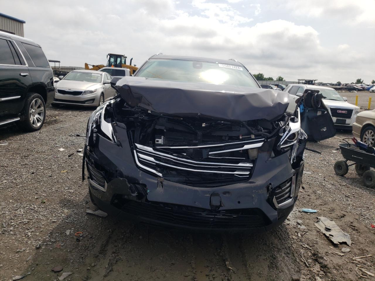 1GYKNCRS2JZ217394 2018 Cadillac Xt5 Luxury