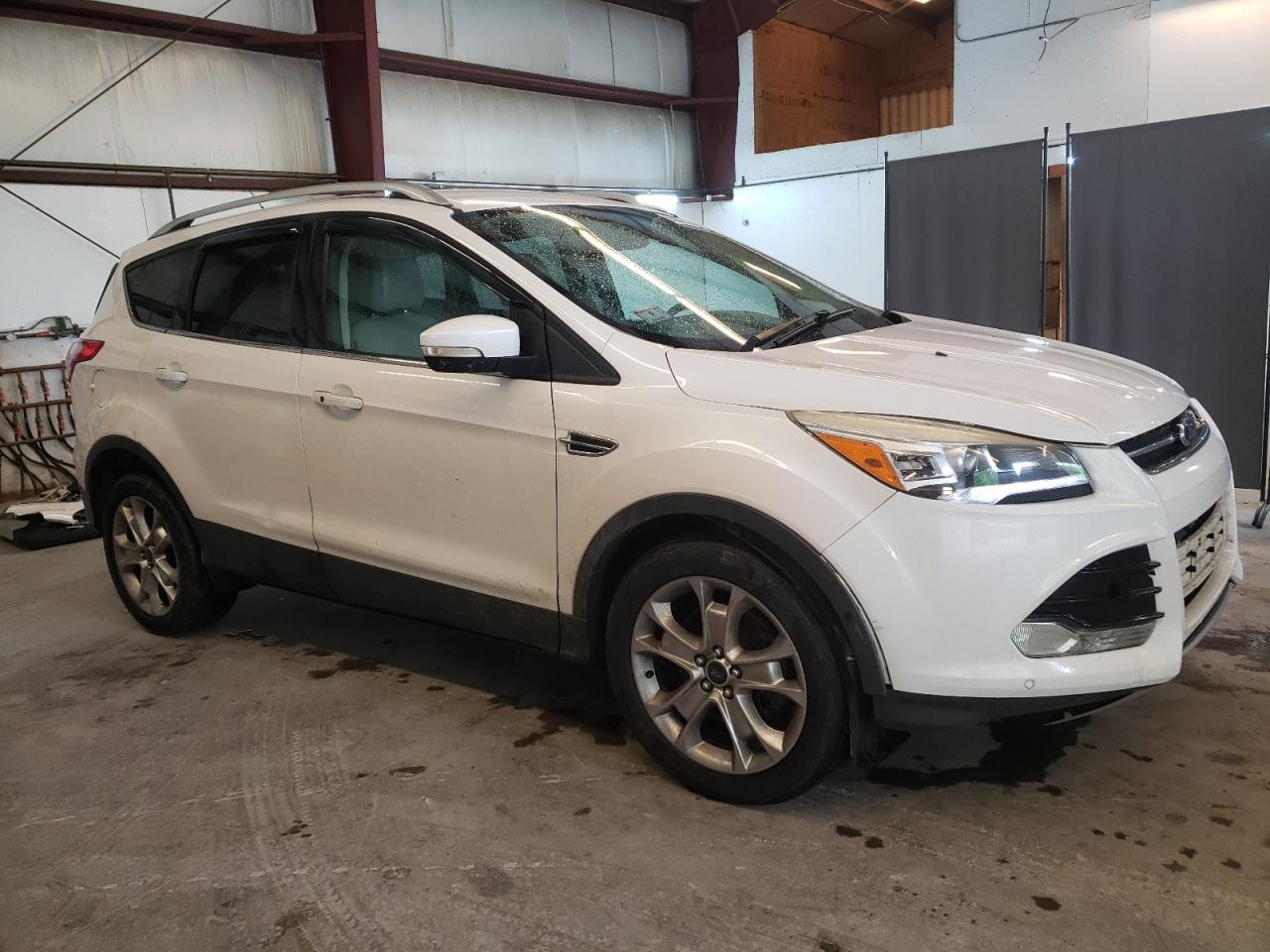 1FMCU9JX3EUB90549 2014 Ford Escape Titanium