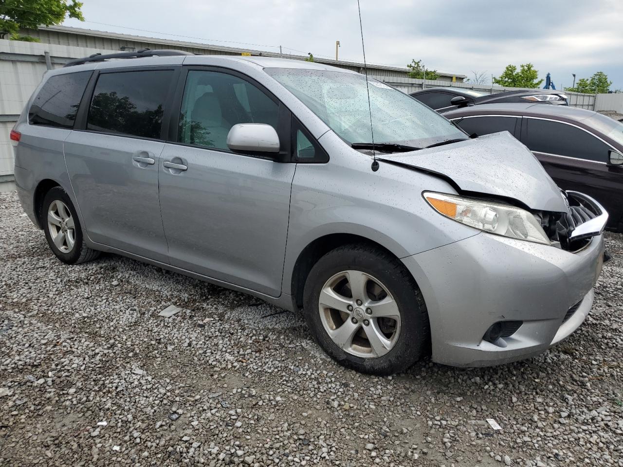 Lot #2789429581 2012 TOYOTA SIENNA LE