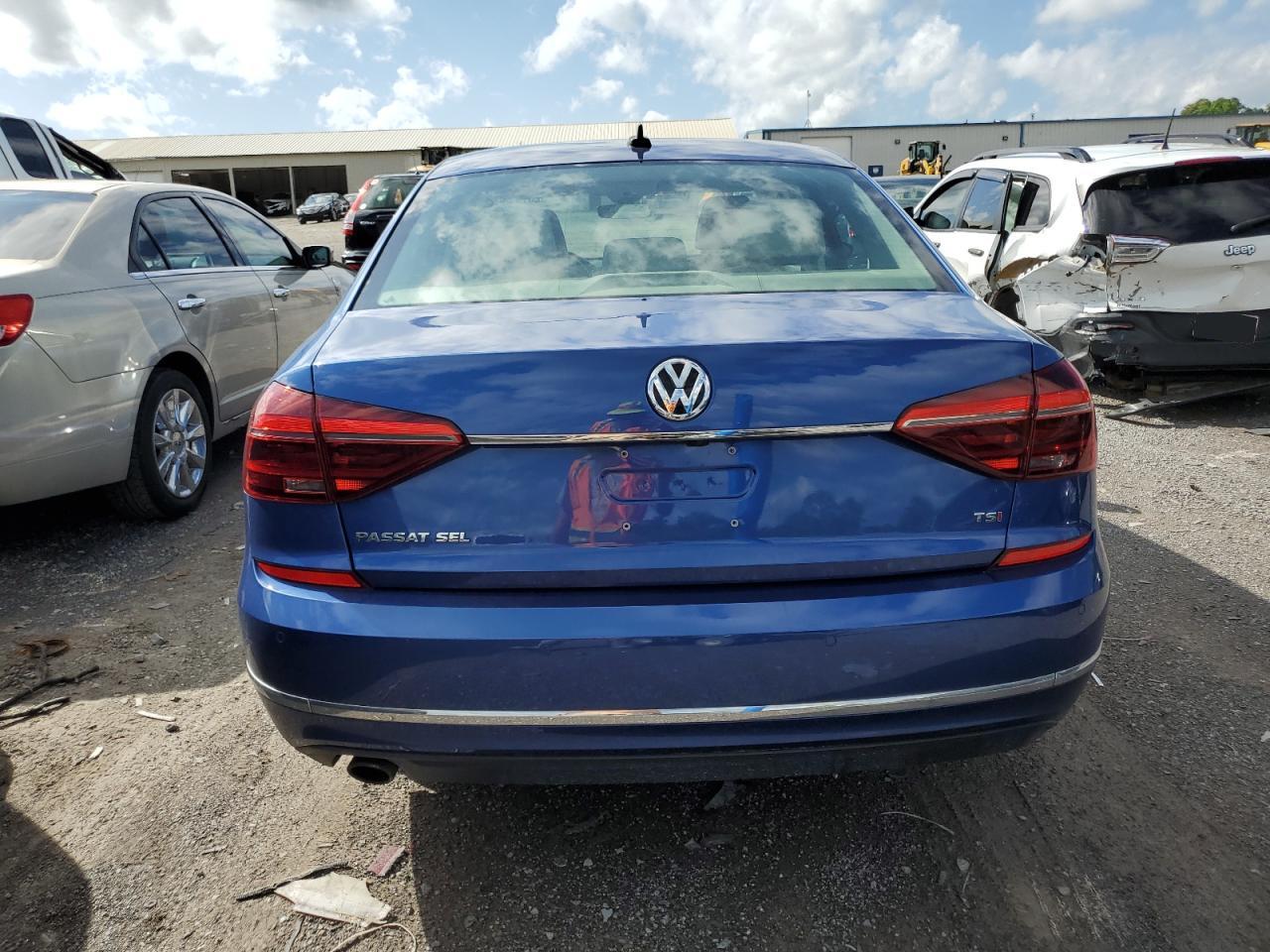 1VWCT7A38HC073582 2017 Volkswagen Passat Sel Premium