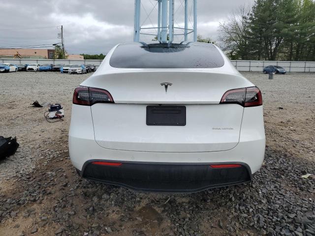 7SAYGDEE2NA014081 Tesla Model Y  6