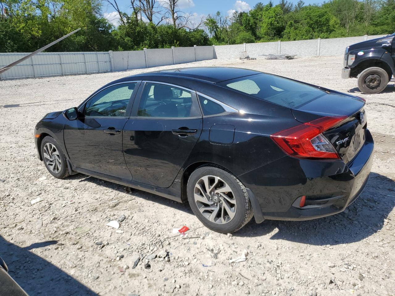 2HGFC2F83GH508027 2016 Honda Civic Ex 2HGFC2F83GH508027 2016 Honda Civic Ex