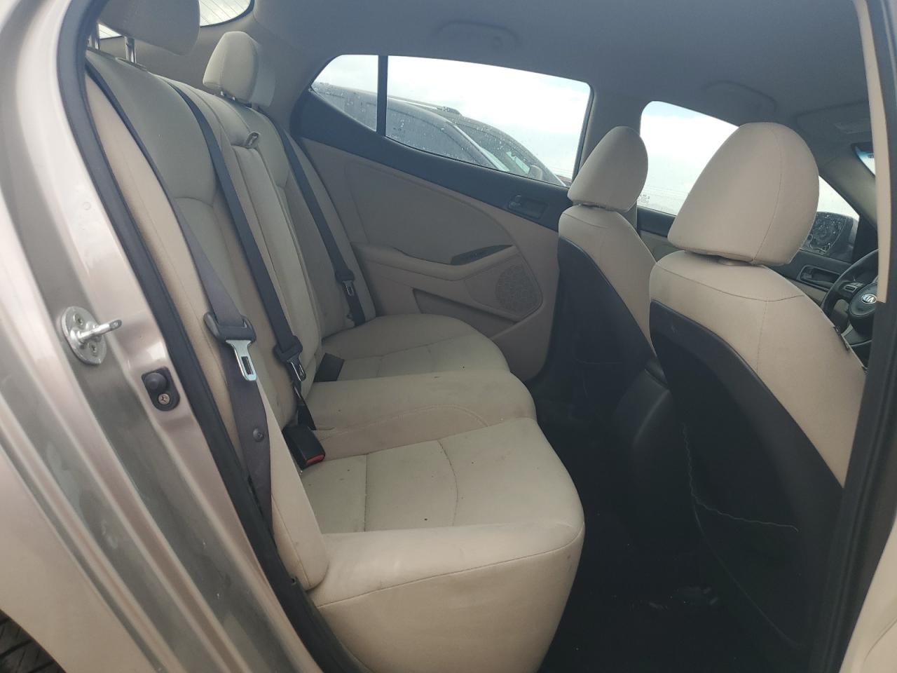 KNAGM4A76F5560796 2015 Kia Optima Lx