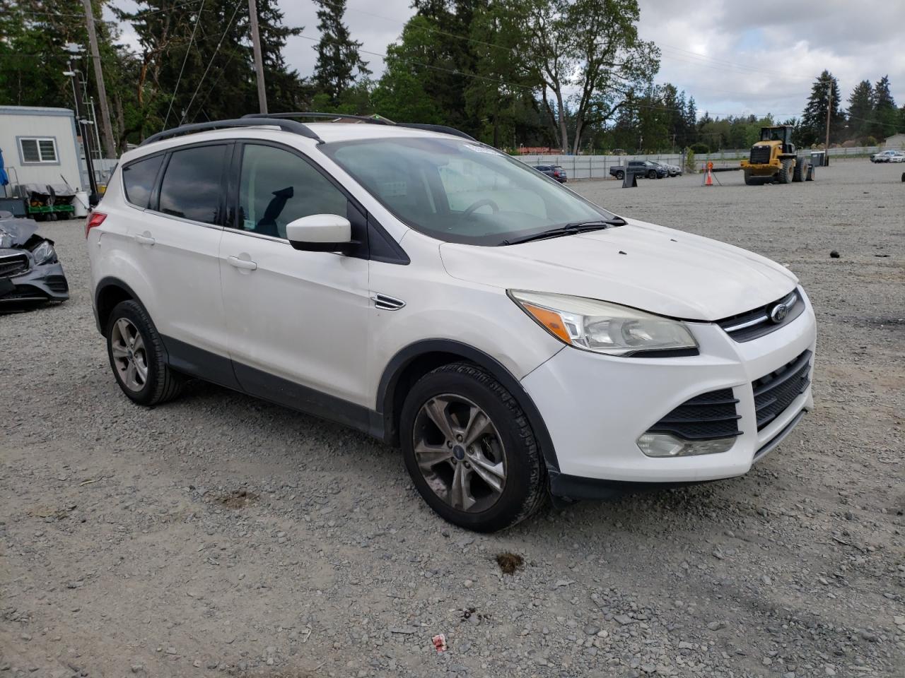 1FMCU0GX1DUB60483 2013 Ford Escape Se