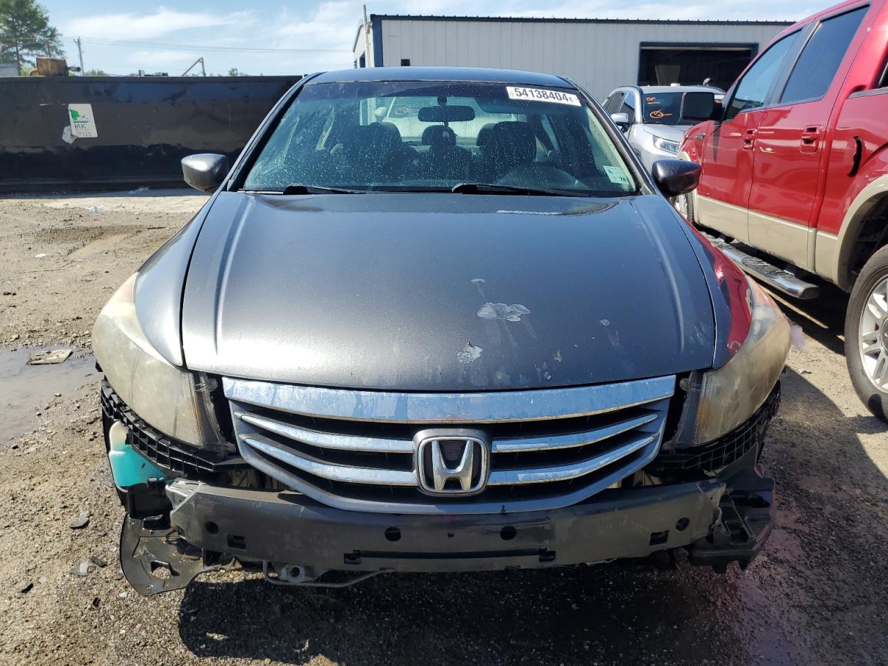 1HGCP2F64CA183242 2012 Honda Accord Se