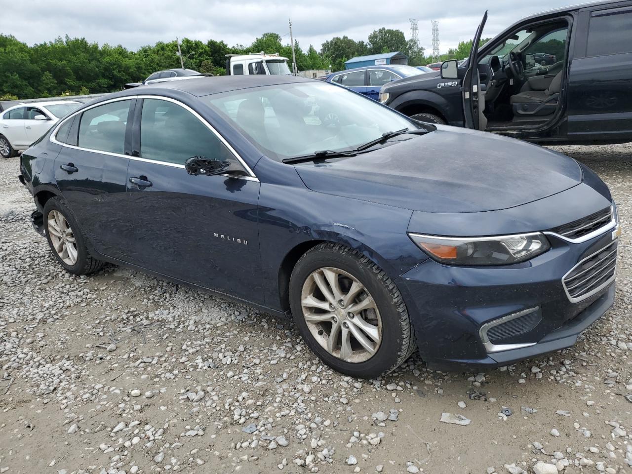 1G1ZE5ST6HF129360 2017 Chevrolet Malibu Lt