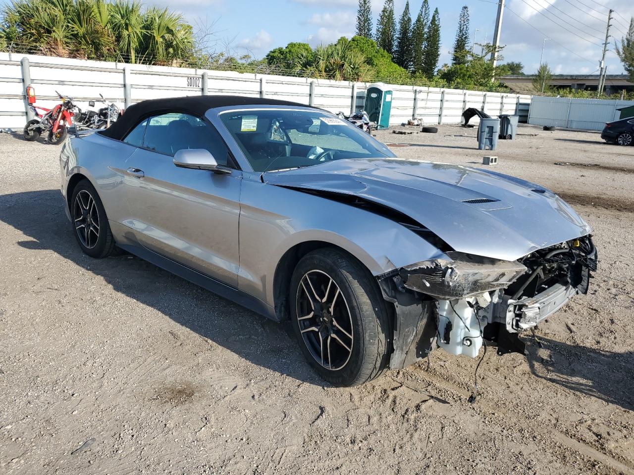 2021 Ford Mustang vin: 1FATP8UH4M5110149