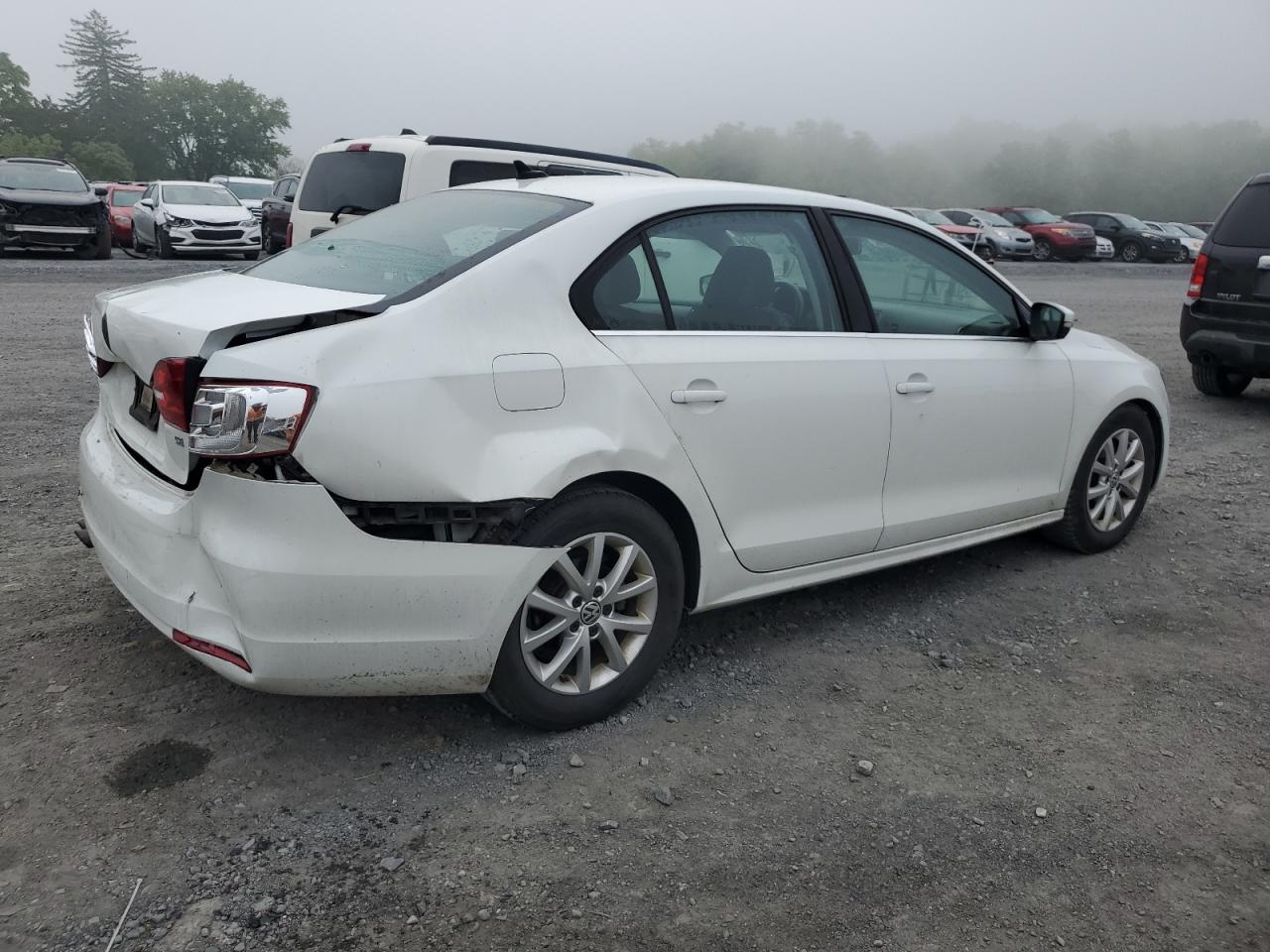 3VWB17AJ3EM328195 2014 Volkswagen Jetta Se