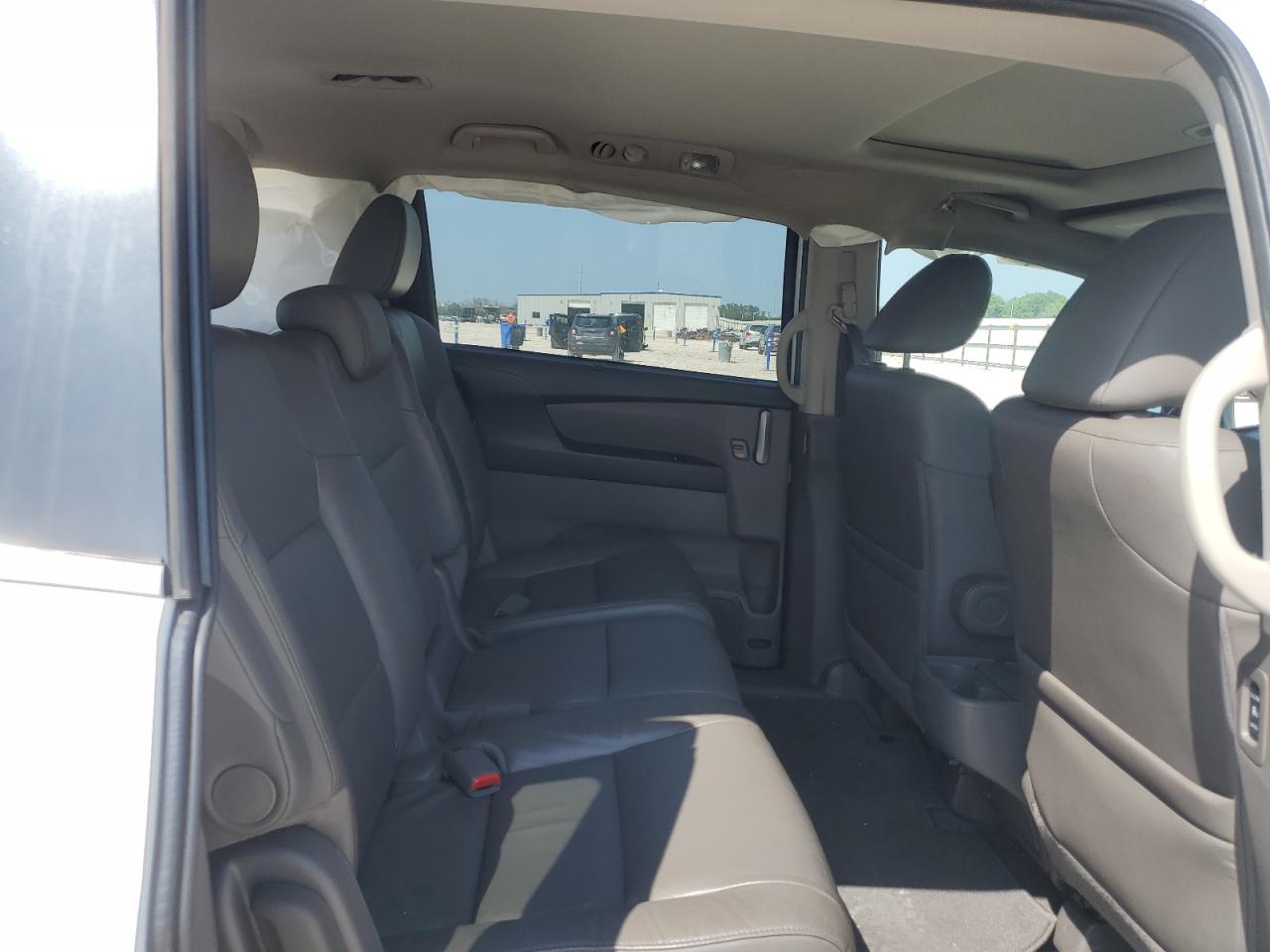 5FNRL5H69CB108966 2012 Honda Odyssey Exl