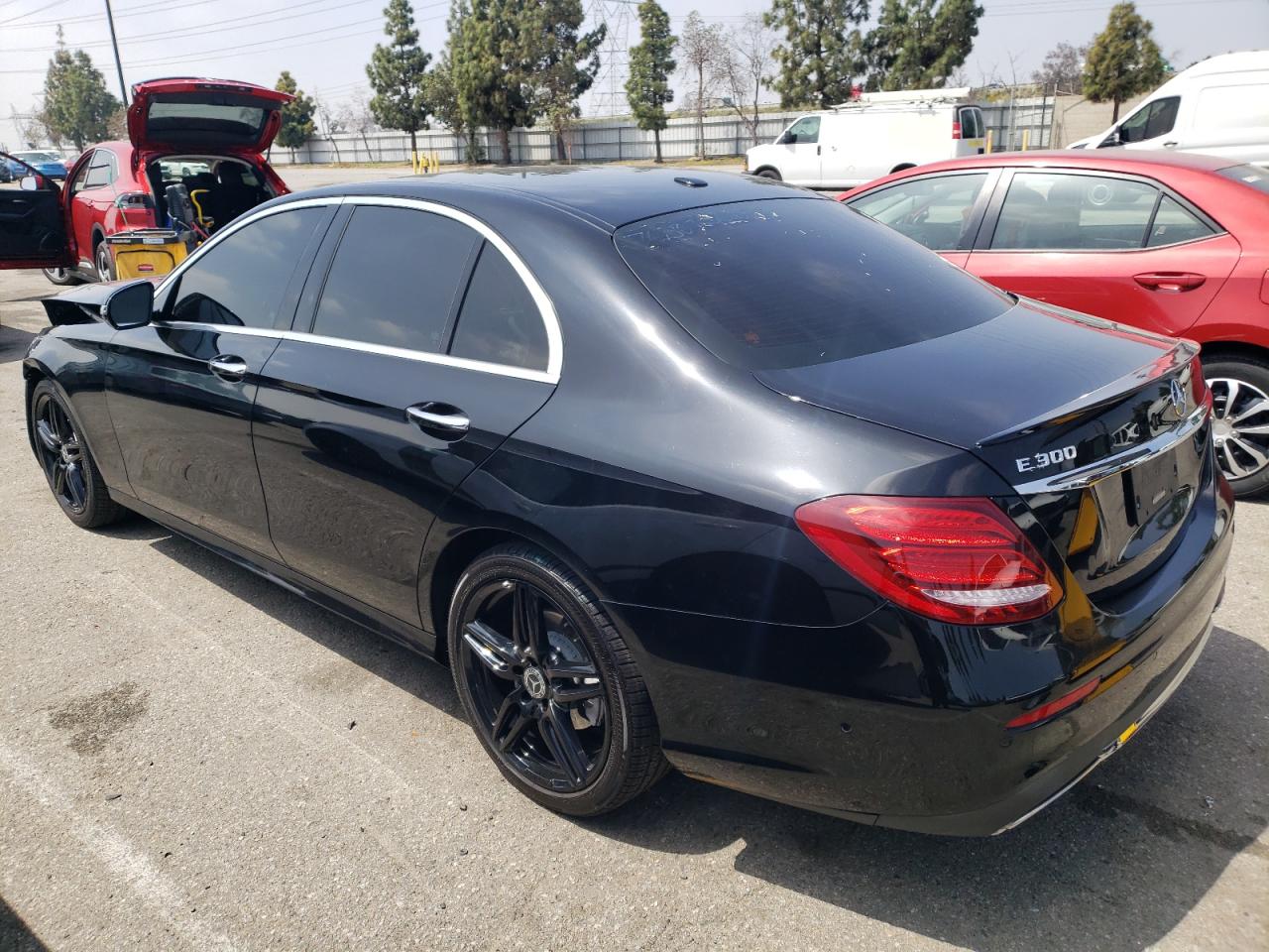 WDDZF4JB3JA348888 2018 Mercedes-Benz E 300