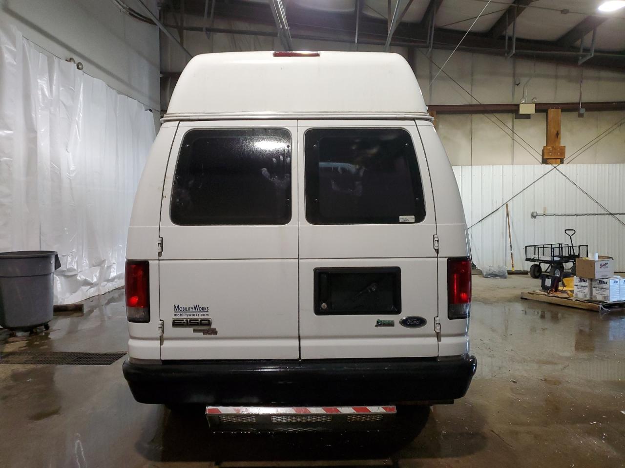 1FTNE1EW2EDB10798 2014 Ford Econoline E150 Van