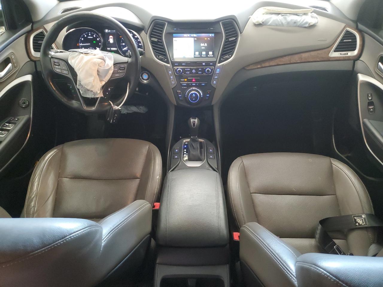 KM8SRDHF1HU240284 2017 Hyundai Santa Fe Se Ultimate