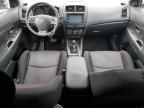 MITSUBISHI OUTLANDER photo