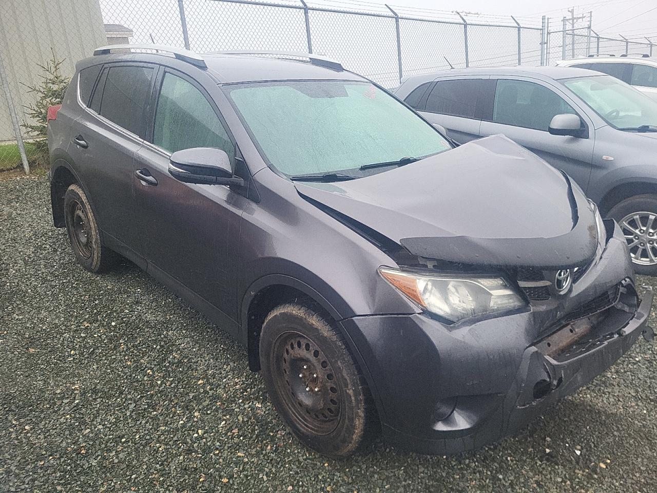 2T3BFREV4DW121633 2013 Toyota Rav4 Le