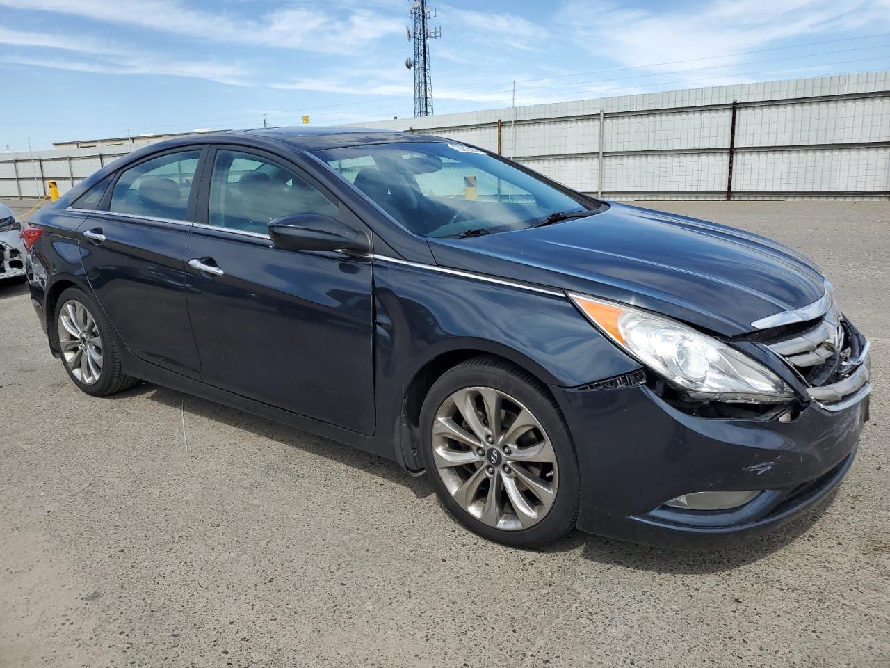 5NPEC4AC7BH164221 2011 Hyundai Sonata Se