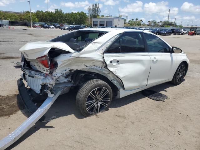 2016 Toyota Camry Le VIN: 4T1BF1FK1GU164359 Lot: 54124144