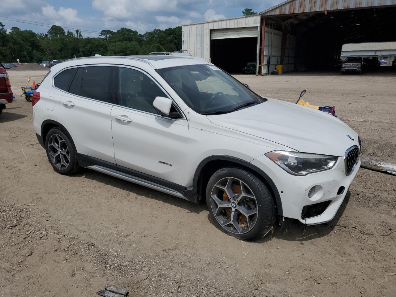 WBXHT3C39G5E55837 2016 BMW X1 xDrive28I