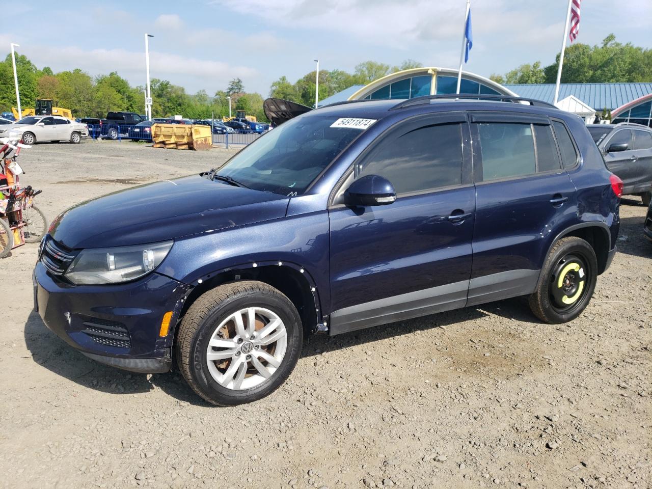 WVGBV7AX3GW563402 2016 Volkswagen Tiguan S