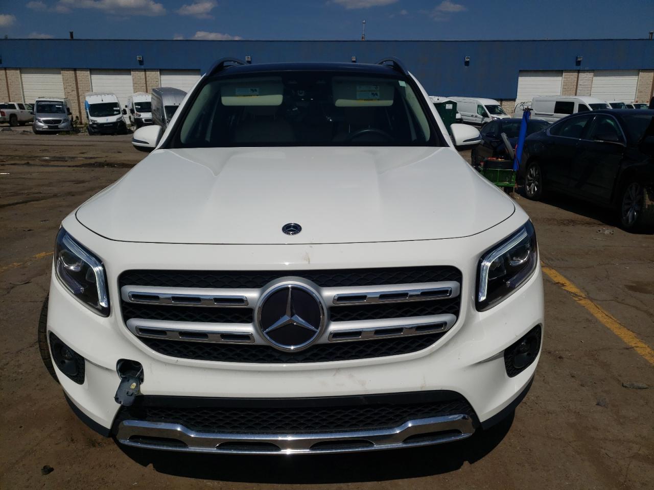 W1N4M4HB8MW083529 2021 Mercedes-Benz Glb 250 4Matic