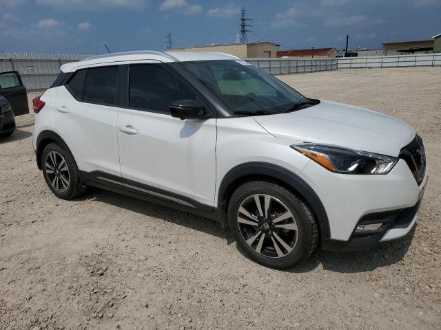 2019 Nissan Kicks S VIN: 3N1CP5CU5KL533359 Lot: 53912344