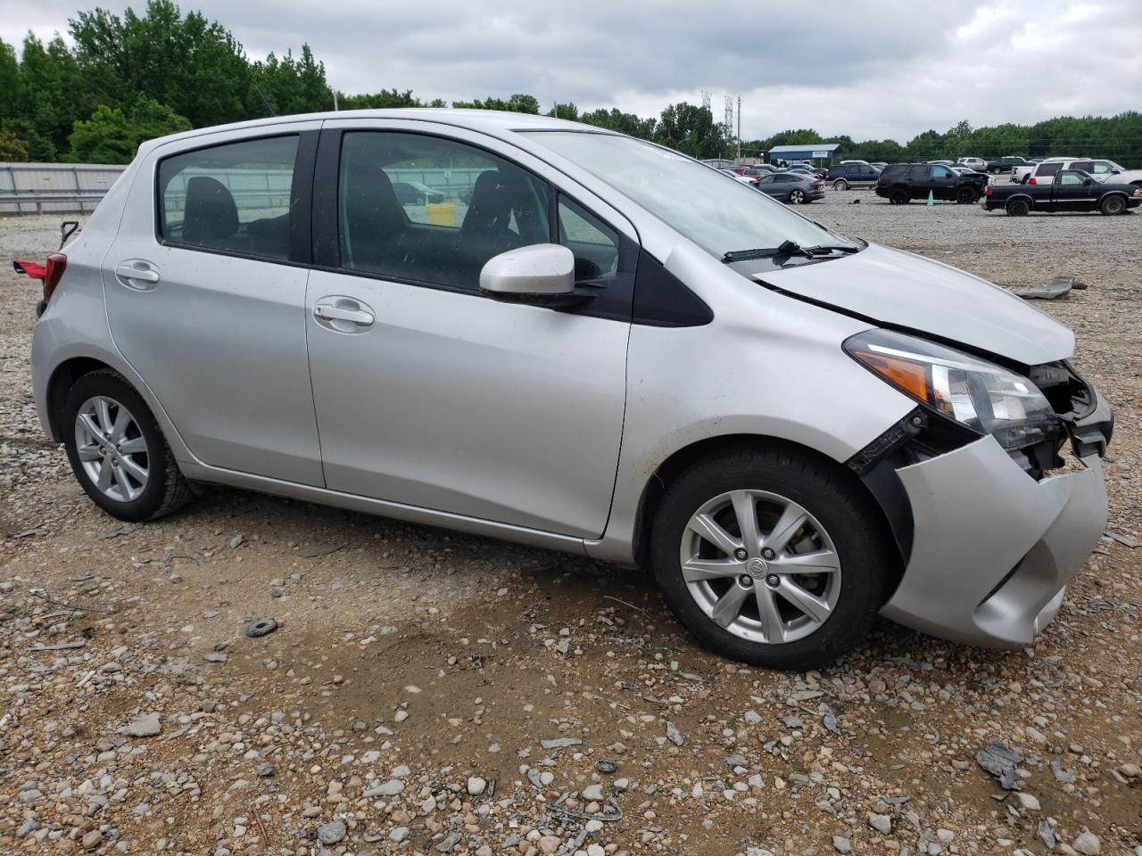 VNKKTUD36FA014975 2015 Toyota Yaris